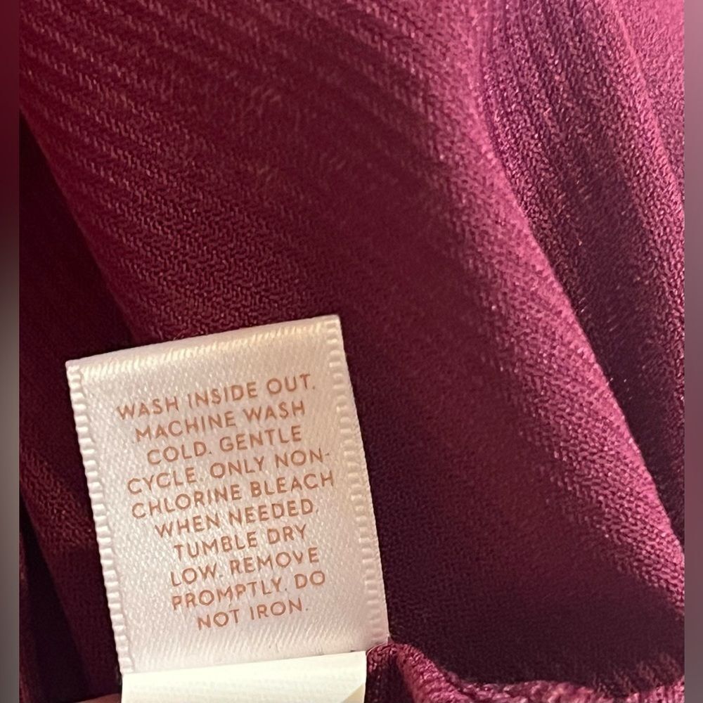 Lauren Conrad Women’s Maroon Midi Dress with Knot Sleeve Size Medium - Picture 15 of 16
